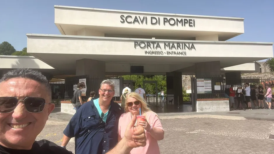 Herculaneum & Pompeii-1