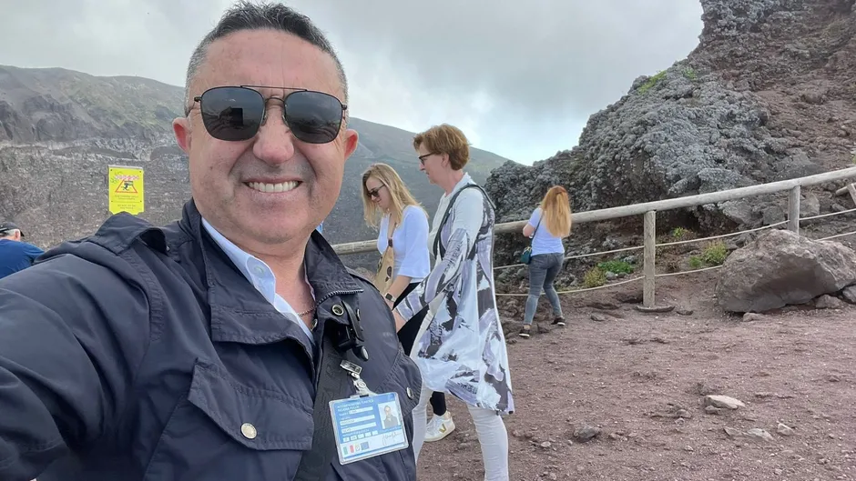 Herculaneum & Vesuvius-1