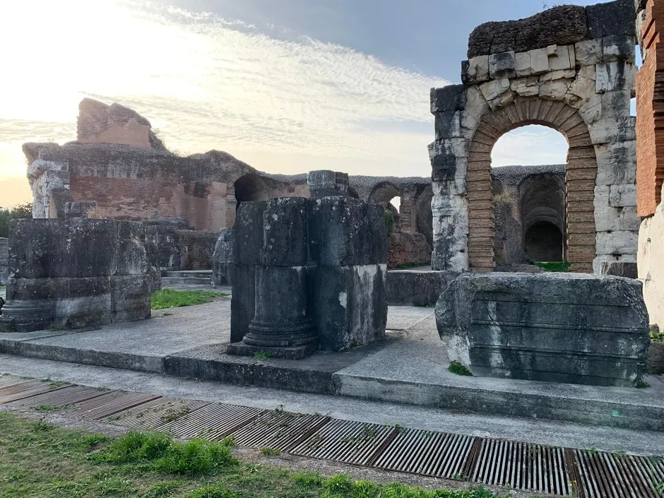 The Royal Palace of Caserta and the Amphitheatre of Capua-10