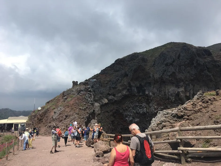 Vesuvius & Pompeii-11